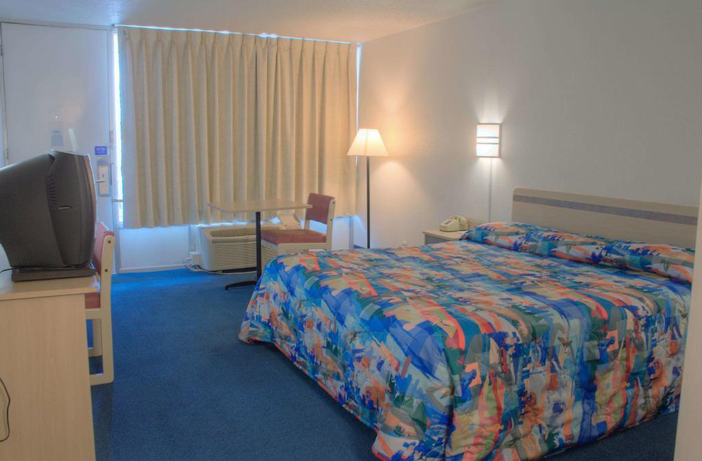 Vagabond Inn 艾爾帕索 外观 照片